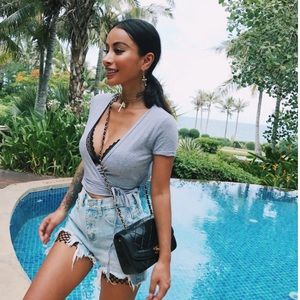 V Neck Crisscross Tied Crop Tee